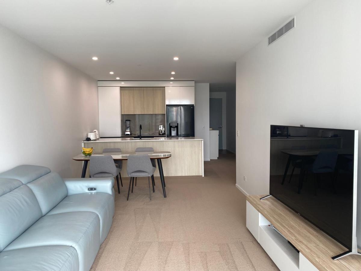 Koko Luxury Apartment In Broadbeach Gold Coast Exterior photo